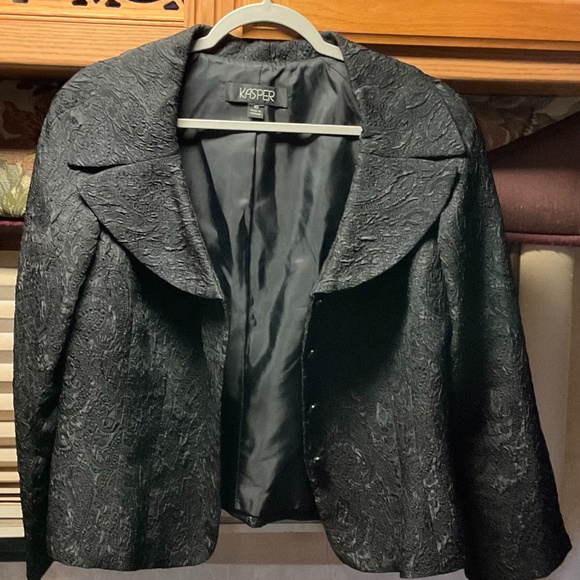 Patterned KASPER Skirt suit Size 10 - Picture 1 of 4